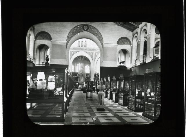 Histroric and Personal Relics Exhibit, United States National Museum. Accession 12-492, Smithsonian Institution Archives, Neg. no. SIA2012-2767.