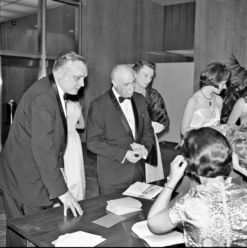 Secretary Leonard Carmichael and guests at the dedication of the Museum of History and Technology, now known as National Museum of American History. Smithsonian Institution Archives, Record Unit 285, Box 9, Folder 7.