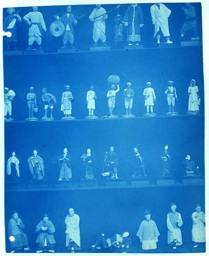 Photograph of Asian Figurines by Thomas William Smillie, c. 1890, by Thomas Smillie, SIA RU000095 [2606].