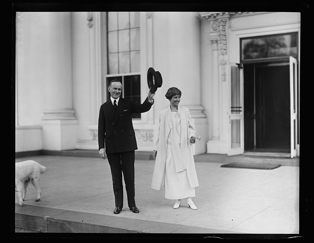 Calvin Coolidge and Grace Coolidge outside White House, Washington, D.C.; by Harris & Ewing; 1924, glass plate negative; Harris & Ewing Collection, Library of Congress; reproduction number LC-DIG-hec-44616.