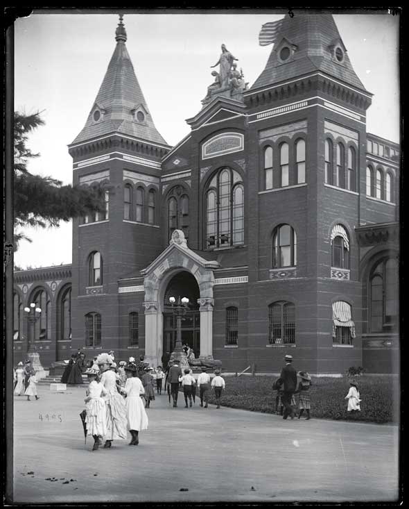 Visitors outside the North Entrance to the United States National Museum.