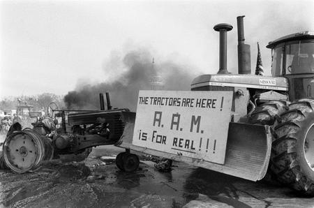 Tractors gather in front of the US Capitol, February