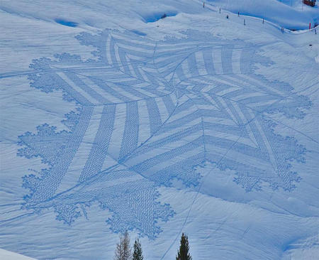 Trampled Snow Art from Simon Beck.