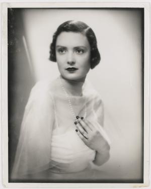 Mary, Duchess of Roxburghe at age 19, wearing her Cartier engagement ring (part of the sale). Photog