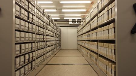 Collections in new location at SISC. Courtesy of Smithsonian Institution Archives.