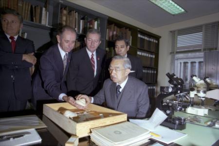 Visit of Emperor Hirohito of Japan to National Museum of Natural History