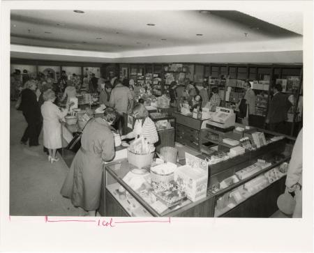 Museum Visitors at National Museum of Natural History Shop