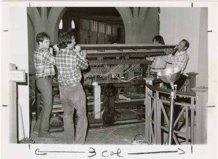 Removal of Orchestrion from Arts and Industries Building