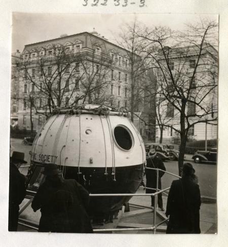 Stratosphere on the Street in Washington D.C., April 15, 1936, by Ruel P. Tolman, Record Unit 7433 -